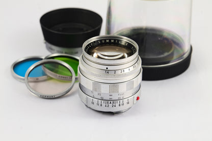 Leica Summilux-M 50mm f/1.4 V2 Silver Chrome 11114